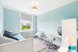 Bedroom- click for photo gallery